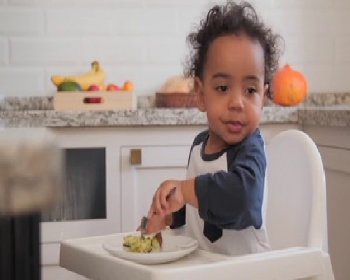 试管婴儿生育一般需要移植几个胚胎？