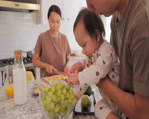 试管婴儿怀孕头三个月注意事项